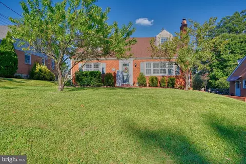 9109 Naygall, Parkville, MD 21234
