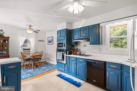 2106 Lugine Ave, Gwynn Oak, MD 21207 photo 7