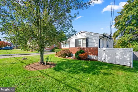 2106 Lugine Ave, Gwynn Oak, MD 21207 photo 2