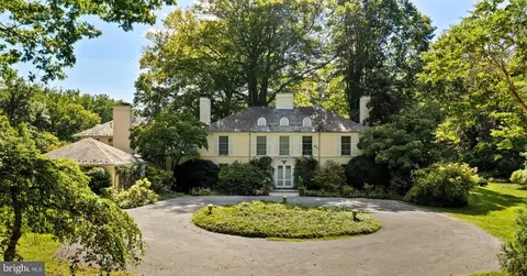 11008 Baronet Rd, Owings Mills, MD 21117