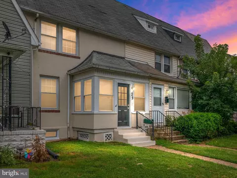 29 Eastship Rd, Dundalk, MD 21222