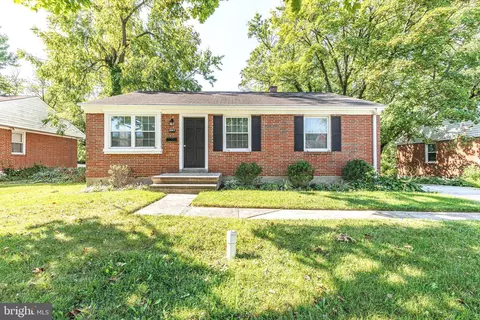 1047 Marleigh Cir, Towson, MD 21204