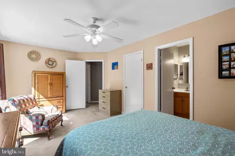 1214 Taylor Ave, Halethorpe, MD 21227 photo 31