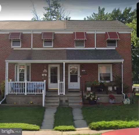 1006 Foxwood Ln, Essex, MD 21221