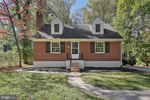 544 Sudbrook Ln, Pikesville, MD 21208
