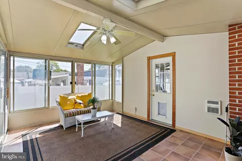 6 Honeycomb Rd, Middle River, MD 21220 photo 29