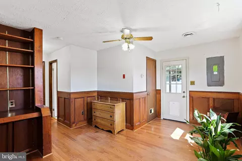 6 Honeycomb Rd, Middle River, MD 21220 photo 11