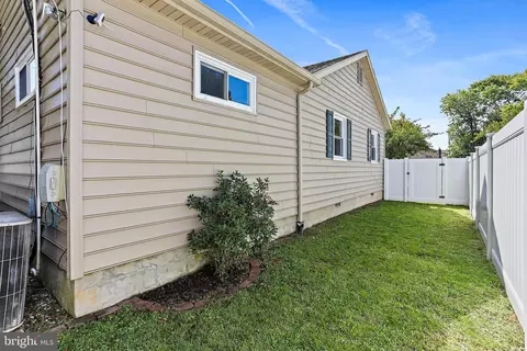 6 Honeycomb Rd, Middle River, MD 21220 photo 33