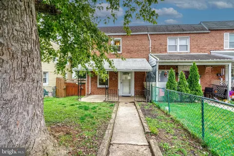 564 47th St, Baltimore, MD 21224