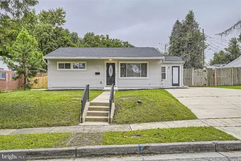 8702 Richmond Ave, Parkville, MD 21234