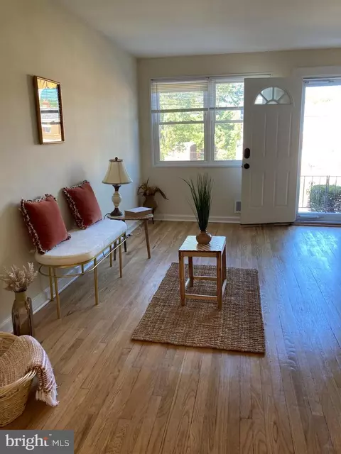 1124 Wedgewood Rd, Baltimore, MD 21229 photo 5