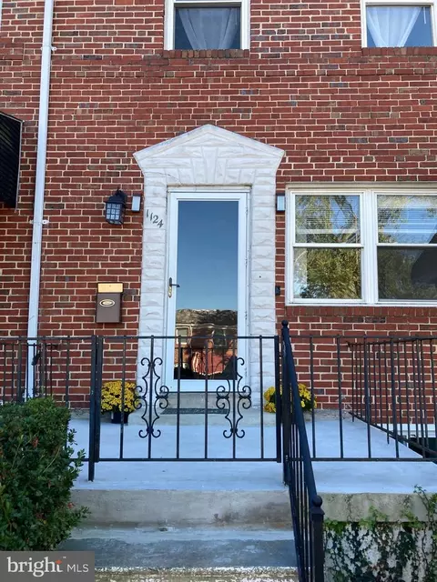 1124 Wedgewood Rd, Baltimore, MD 21229 photo 3