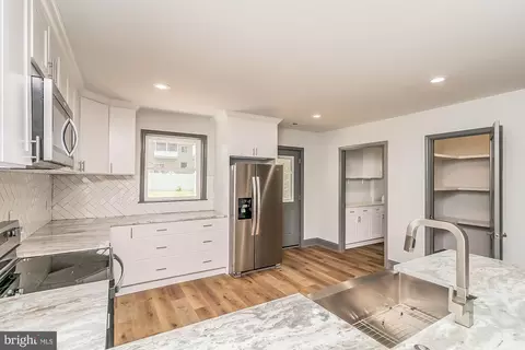 6809 Columbia Rd, Middle River, MD 21220 photo 9