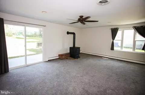 1206 Locust Ave, Halethorpe, MD 21227 photo 16