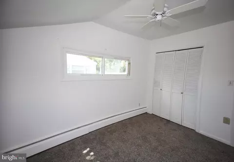 1206 Locust Ave, Halethorpe, MD 21227 photo 22