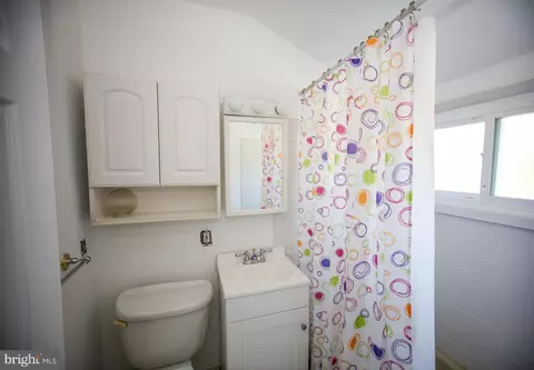 1206 Locust Ave, Halethorpe, MD 21227 photo 27