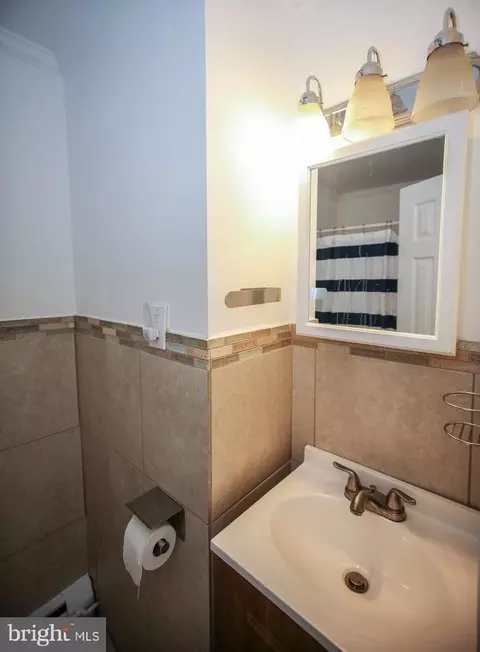 1206 Locust Ave, Halethorpe, MD 21227 photo 19