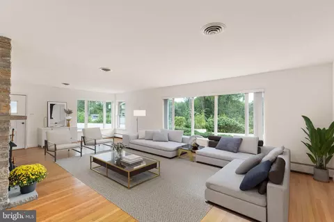 2 Bangert Ave, White Marsh, MD 21162 photo 4