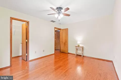 2106 Cross Trails Rd, Windsor Mill, MD 21244 photo 33