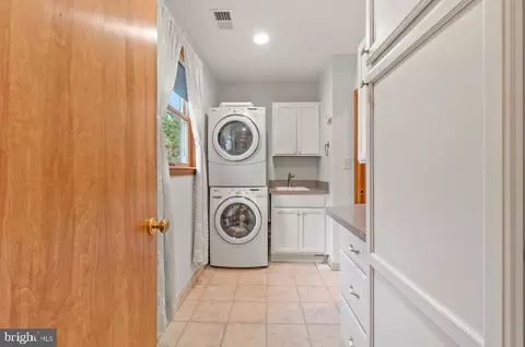 2106 Cross Trails Rd, Windsor Mill, MD 21244 photo 30