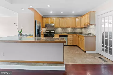 7837 Jamesford Rd, Dundalk, MD 21222