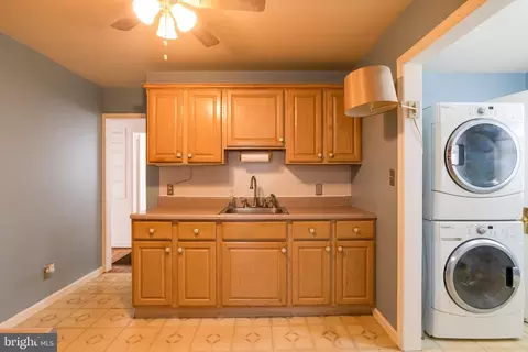 8141 Cornwall Rd, Dundalk, MD 21222 photo 14