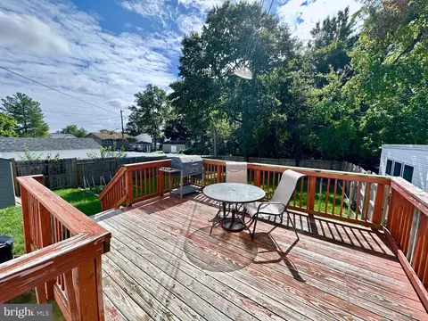 7151 Bexhill Rd, Windsor Mill, MD 21244 photo 11