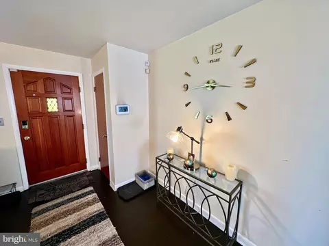 7151 Bexhill Rd, Windsor Mill, MD 21244 photo 2
