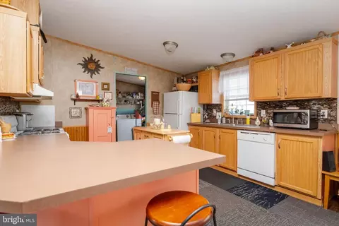 5 Short Ln, Sparrows Point, MD 21219 photo 18