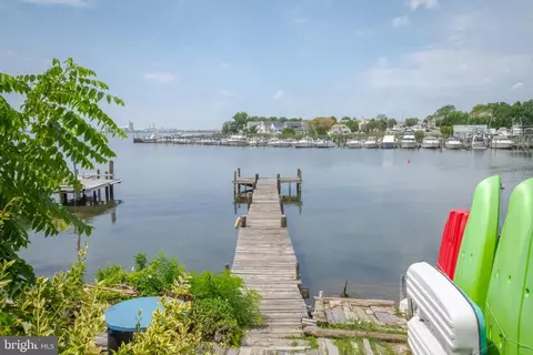 5 Short Ln, Sparrows Point, MD 21219 photo 3