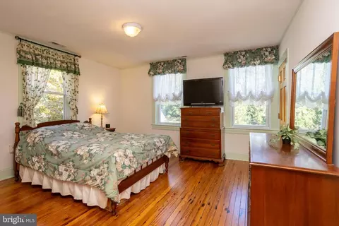 19 Walnut Ave, Baltimore, MD 21206 photo 13