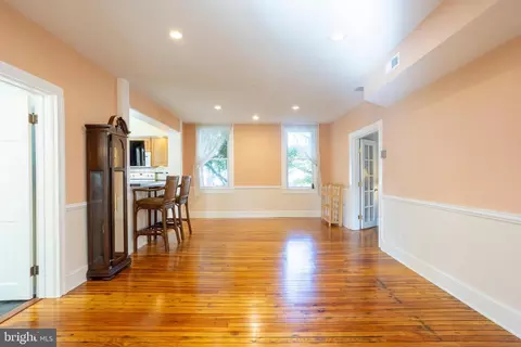 19 Walnut Ave, Baltimore, MD 21206 photo 31
