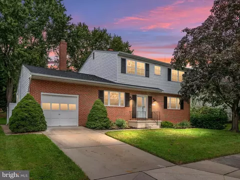 4502 Fieldgreen Rd, Nottingham, MD 21236