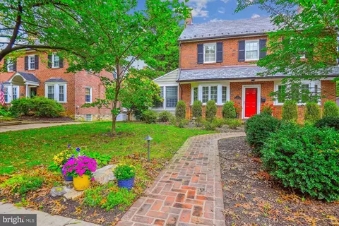 502 Hatherleigh Rd, Baltimore, MD 21212