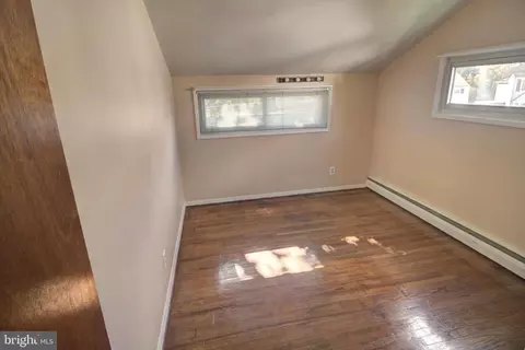 1210 Birch Ave, Halethorpe, MD 21227 photo 11