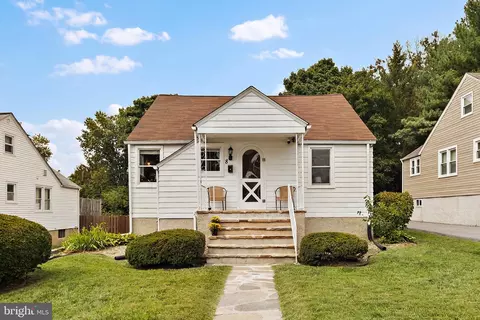 8 Belfast Rd, Lutherville Timonium, MD 21093