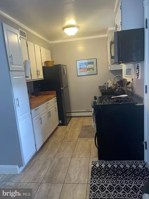 726 Cliffedge Rd, Pikesville, MD 21208 photo 5
