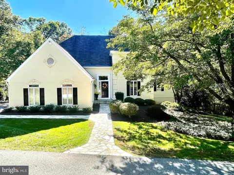 13020 Jerome Jay Dr, Cockeysville, MD 21030
