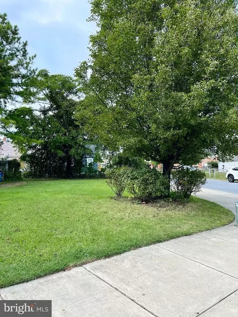 304-306 Sollers Point Rd, Dundalk, MD 21222 photo 2