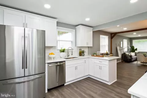 207 Murgate Ln, Owings Mills, MD 21117