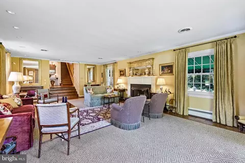 12 Meadow Rd, Baltimore, MD 21212 photo 10
