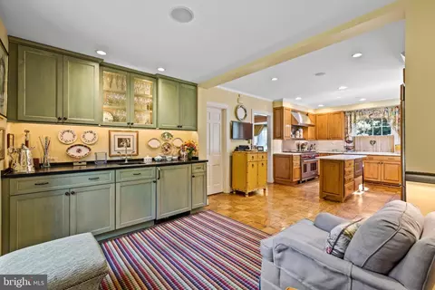 12 Meadow Rd, Baltimore, MD 21212 photo 24