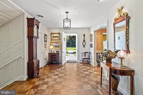 12 Meadow Rd, Baltimore, MD 21212 photo 4