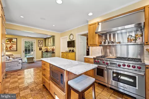 12 Meadow Rd, Baltimore, MD 21212 photo 23