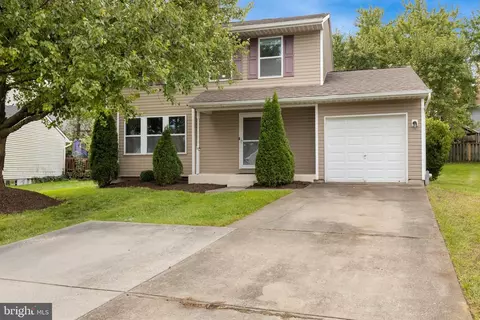 10 Malus Ct, Gwynn Oak, MD 21207