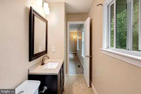 10 Malus Ct, Gwynn Oak, MD 21207 photo 22