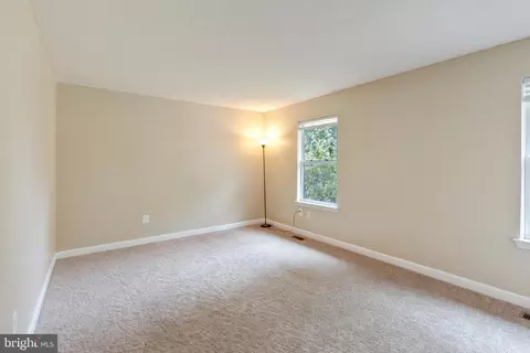 10 Malus Ct, Gwynn Oak, MD 21207 photo 21