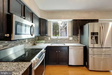 10 Malus Ct, Gwynn Oak, MD 21207 photo 10