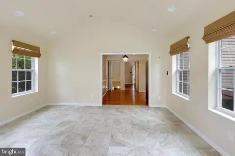 10 Malus Ct, Gwynn Oak, MD 21207 photo 16