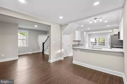 6806 Windsor Ml, Gwynn Oak, MD 21207 photo 6